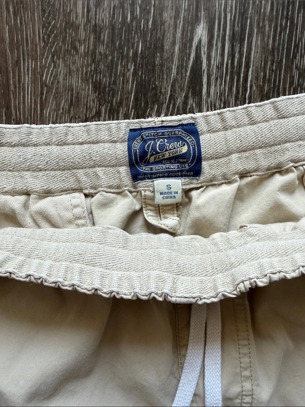 Men’s J. Crew Beige Elastic-Waist Drawstring Shorts - Small